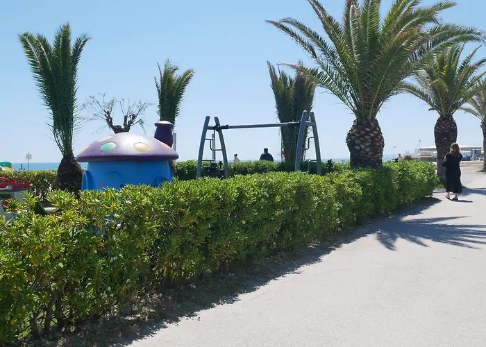 Rosa * Villa Rosa Di Martinsicuro